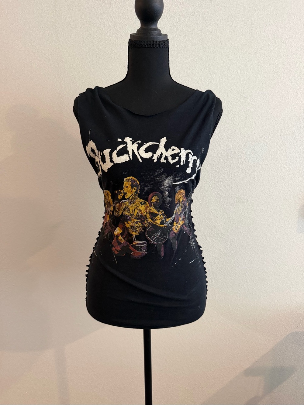 Black Graphic Muscle Tank Top